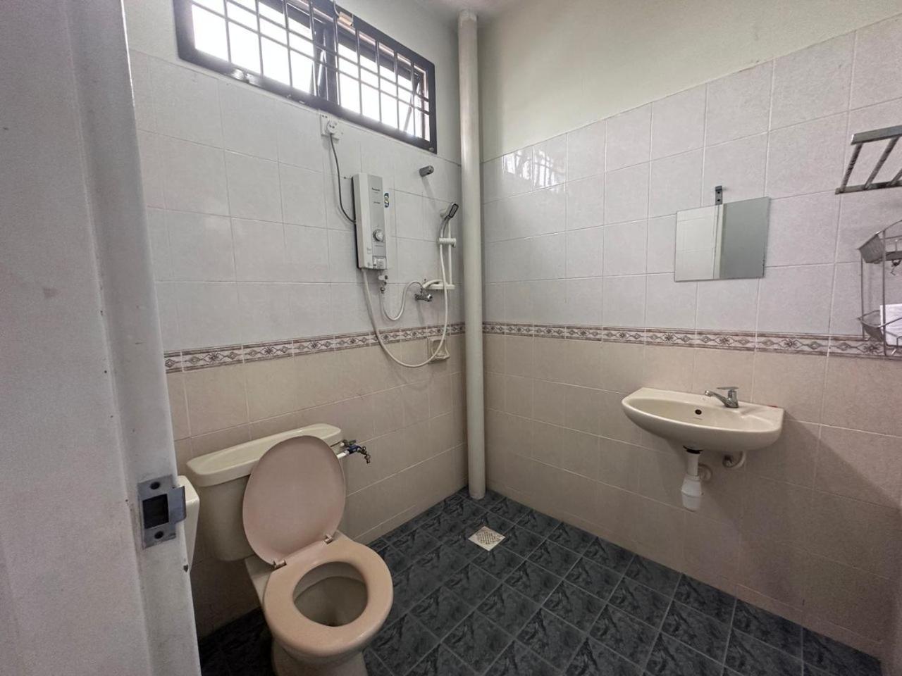 Ksl Bungalow Jbcc Midvalley Mini Theater Pool Ciq جوهر بهرو المظهر الخارجي الصورة